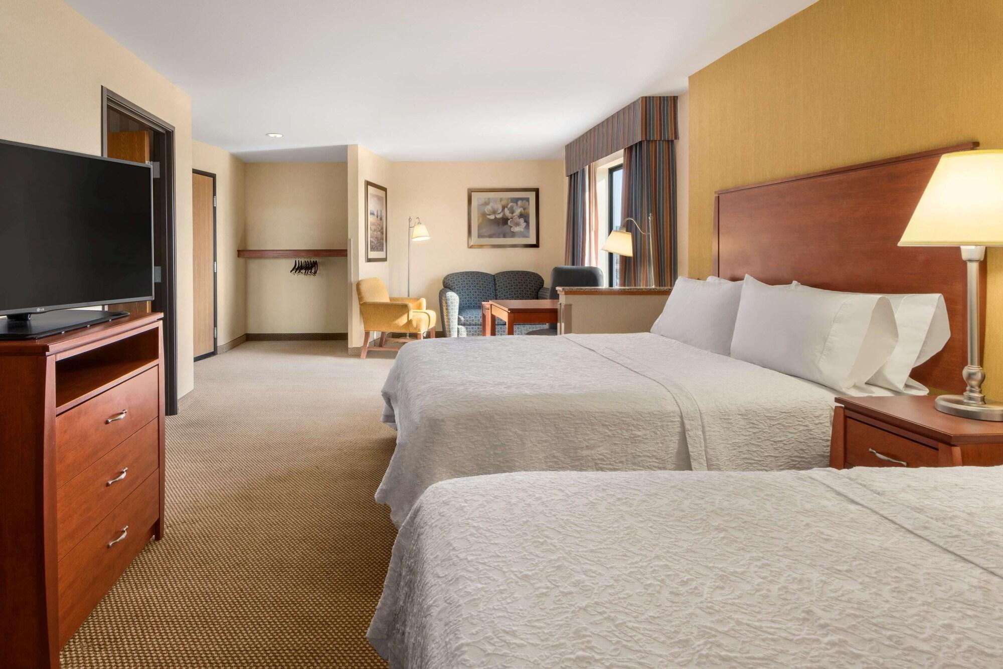 Hampton Inn Спирфиш Экстерьер фото