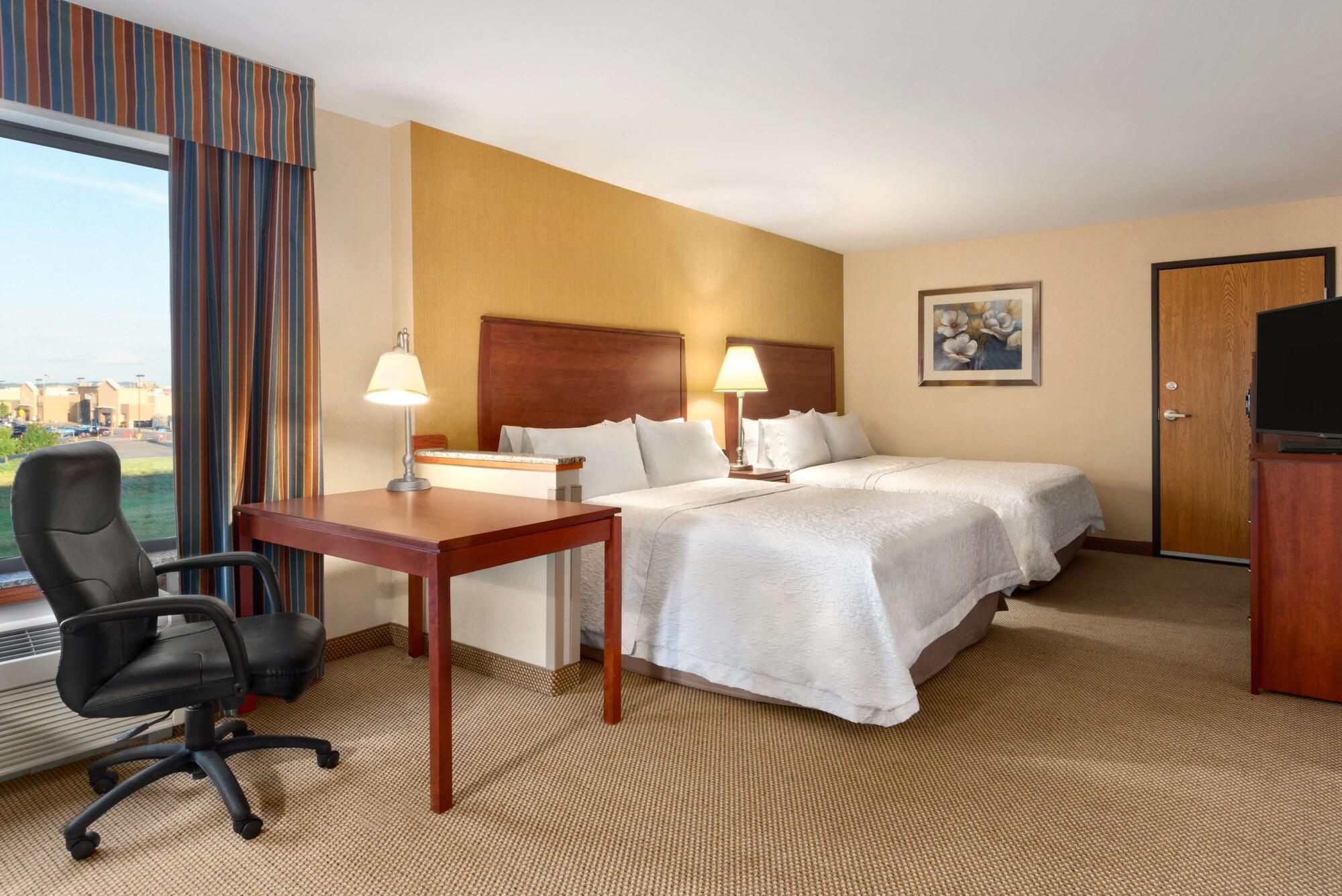 Hampton Inn Спирфиш Экстерьер фото