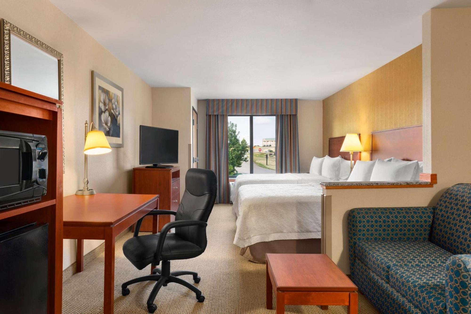 Hampton Inn Спирфиш Экстерьер фото